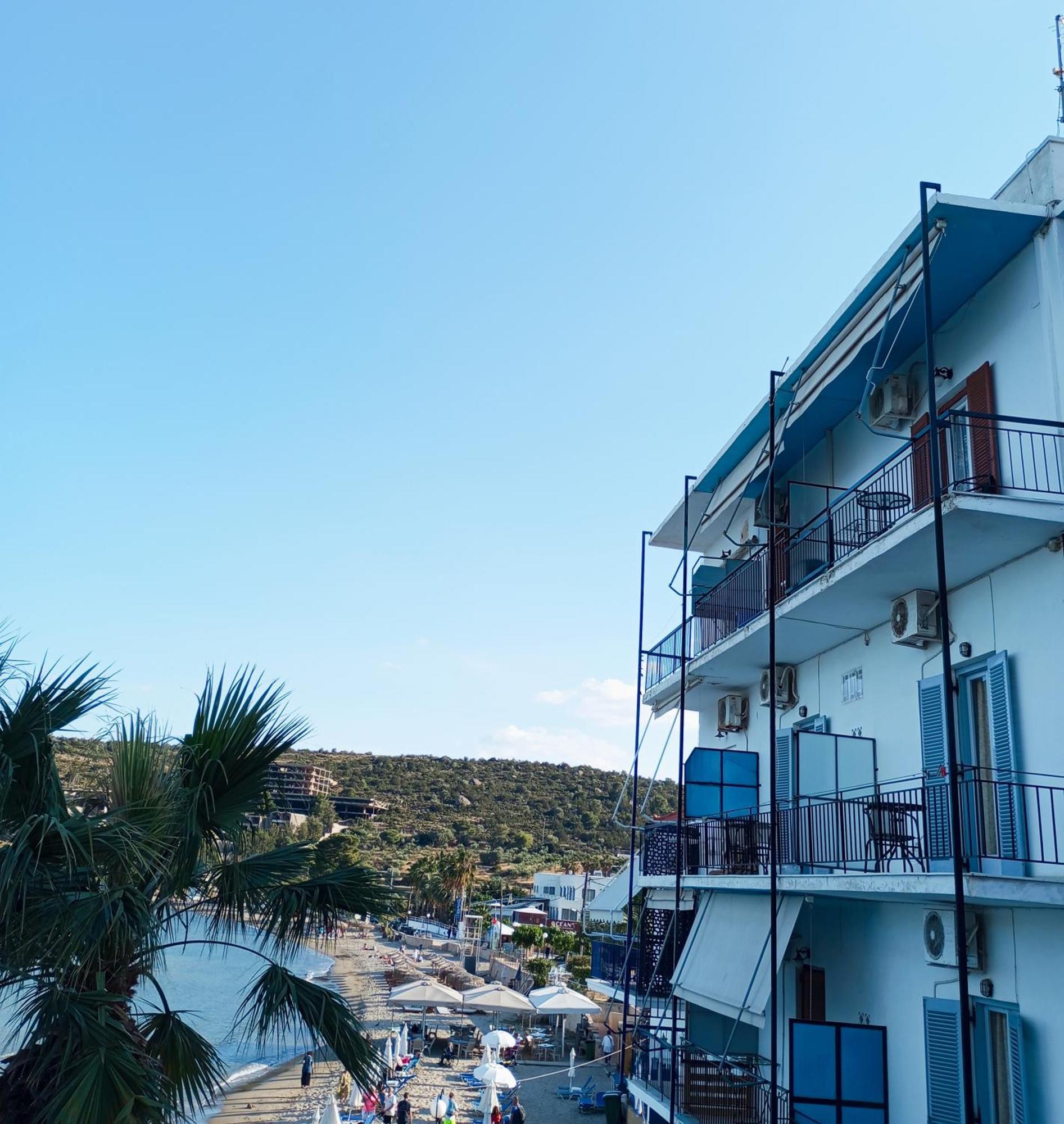 Svetlana & Michalis Oasis Hotel Agia Marina  Exterior foto